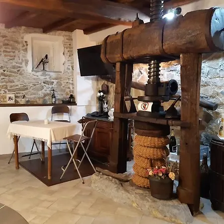 L'antico Frantoio Dei Nonni * Sestri Levante